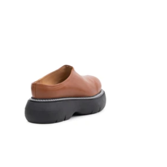 L'Intervalle Tupin leather clogs - Picture 3 of 9